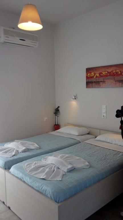 Viaros Apartments Gerani  Eksteriør bilde